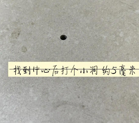 漳州市瓷砖空鼓维修公司专业解答在瓷砖铺贴过程中，如果砂料搅拌不均匀，将会带来以下问题